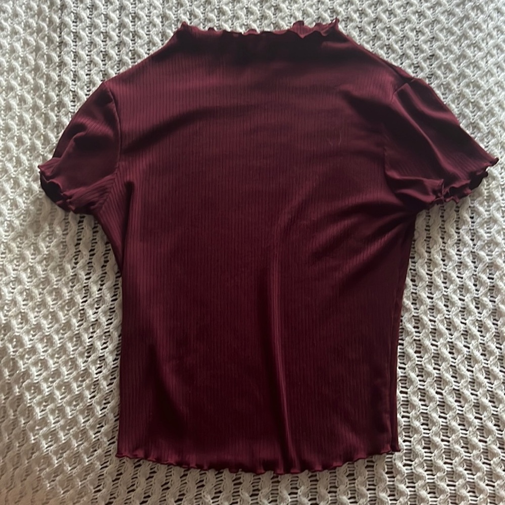 Destined, cranberry color, small, ribbed